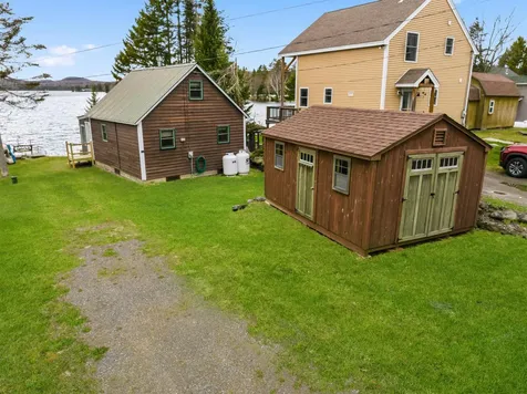 211 Beach Road Pittsburg NH 03592