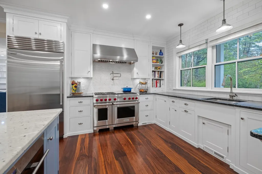 38 Maple Street Hanover NH 03755