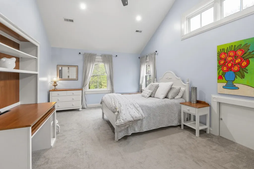 38 Maple Street Hanover NH 03755