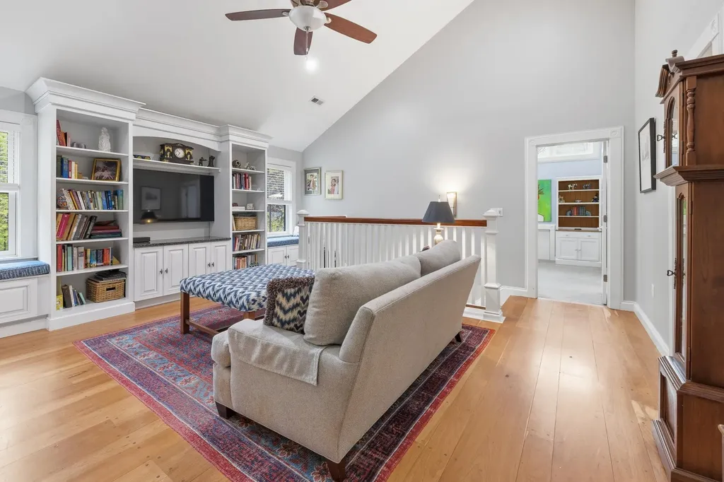 38 Maple Street Hanover NH 03755