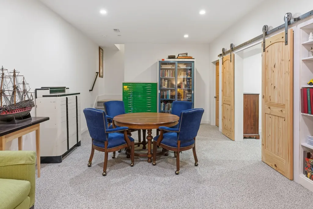 38 Maple Street Hanover NH 03755