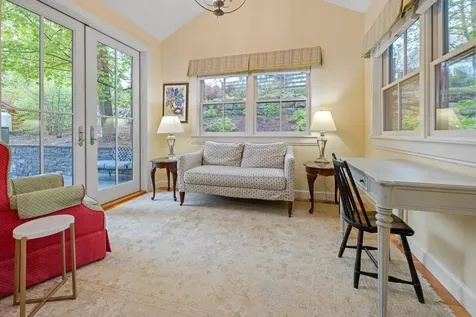 38 Maple Street Hanover NH 03755