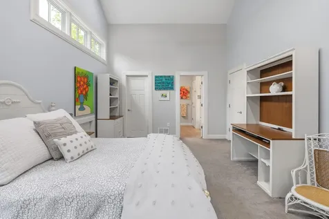 38 Maple Street Hanover NH 03755