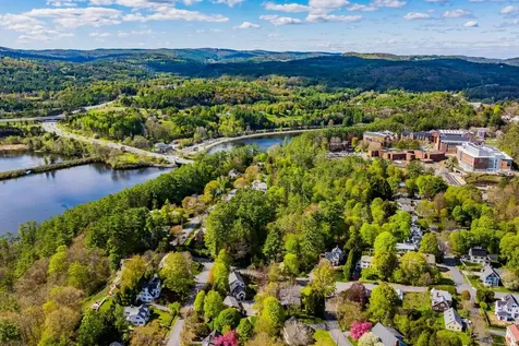 38 Maple Street Hanover NH 03755
