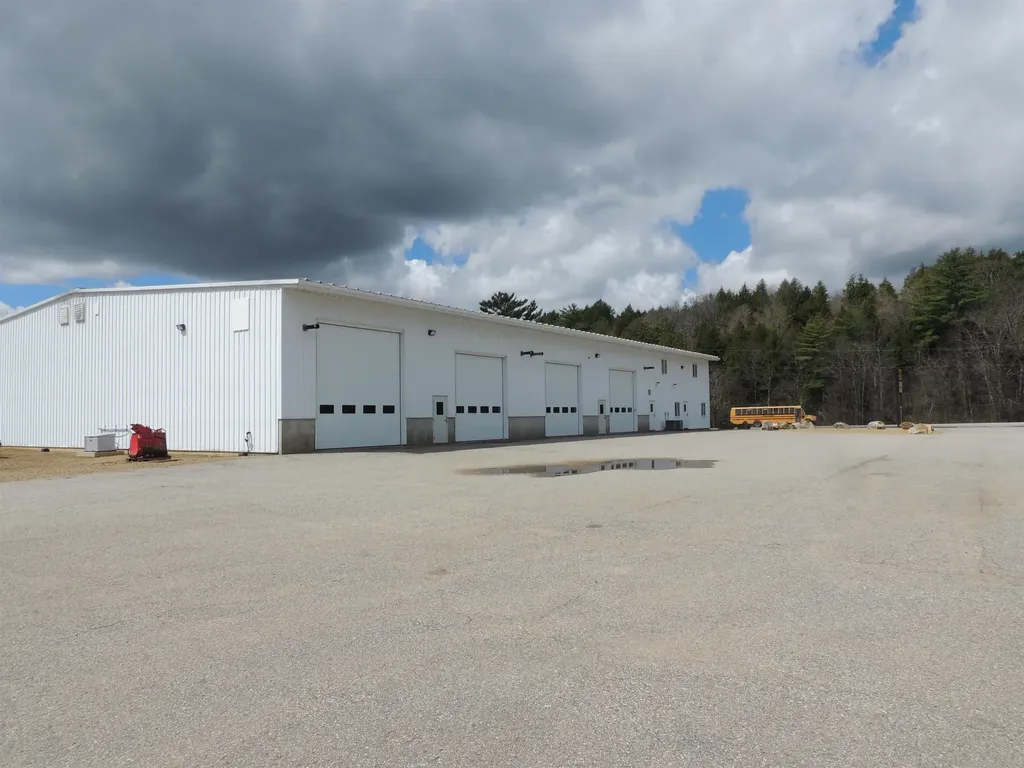264 Nh Route 106 Gilmanton NH 03237