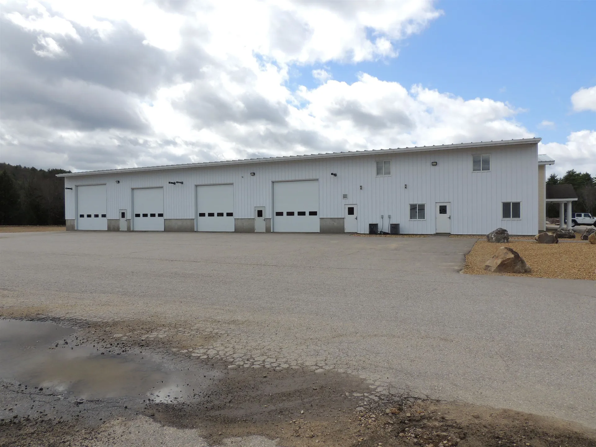 264 Nh Route 106 Gilmanton NH 03237