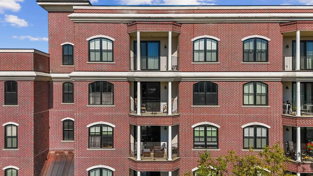 52 Main Street Nashua NH 03064