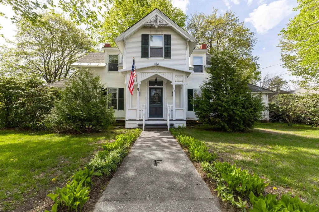 38 Elm Street Charlestown NH 03603
