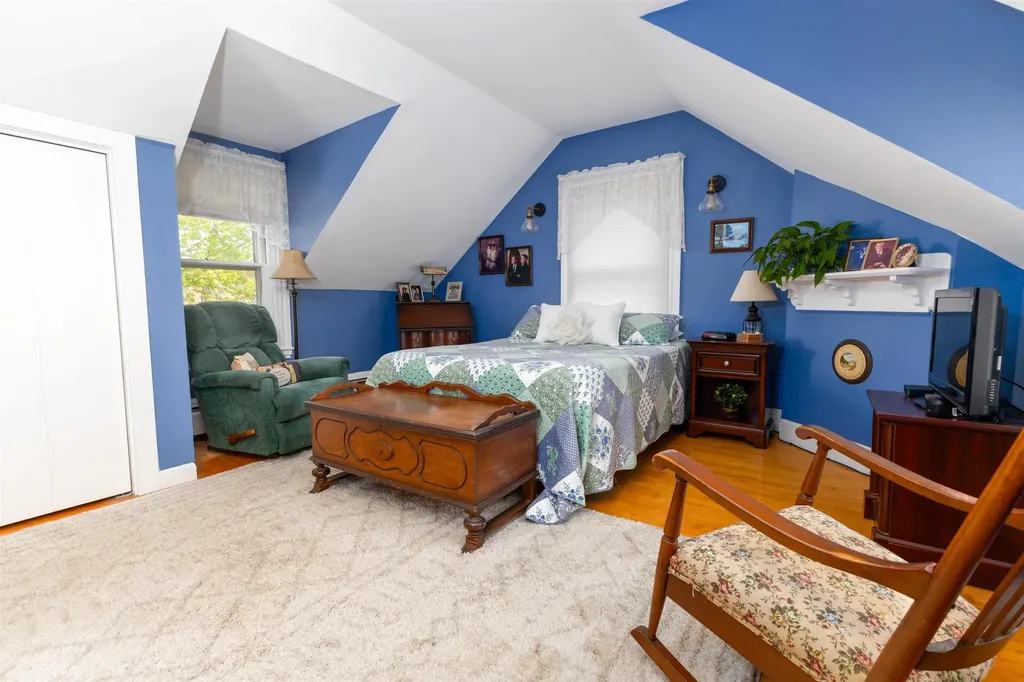 38 Elm Street Charlestown NH 03603