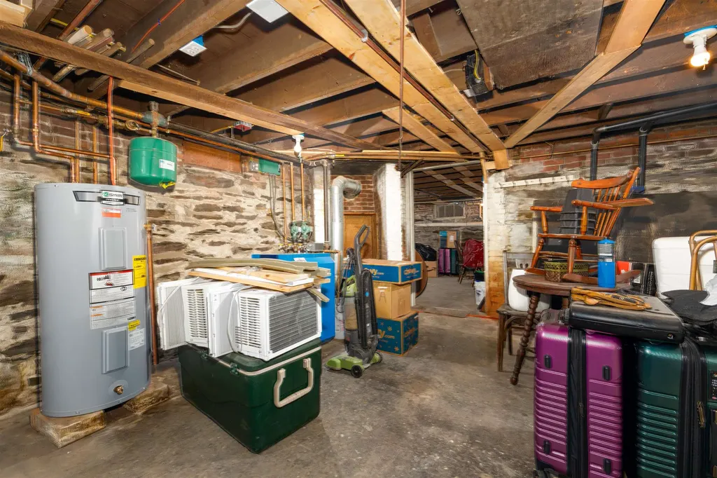 38 Elm Street Charlestown NH 03603