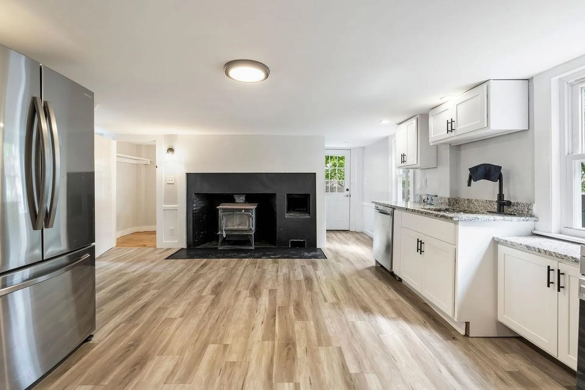3 Portsmouth Avenue Exeter NH 03833