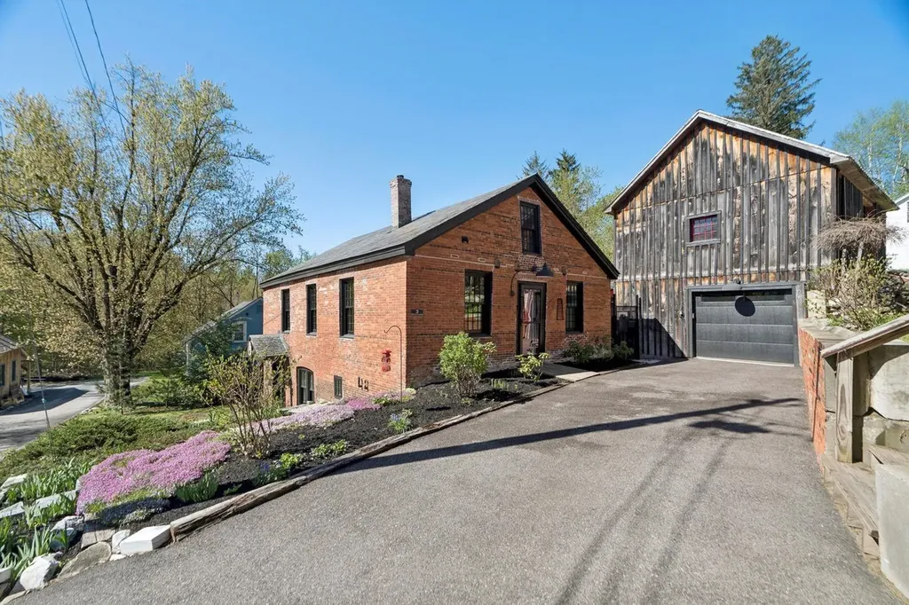 3 Briggs Lane Brandon VT 05733