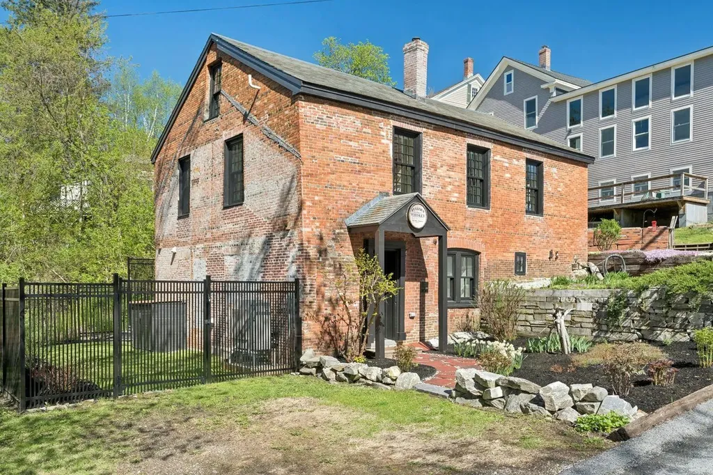 3 Briggs Lane Brandon VT 05733