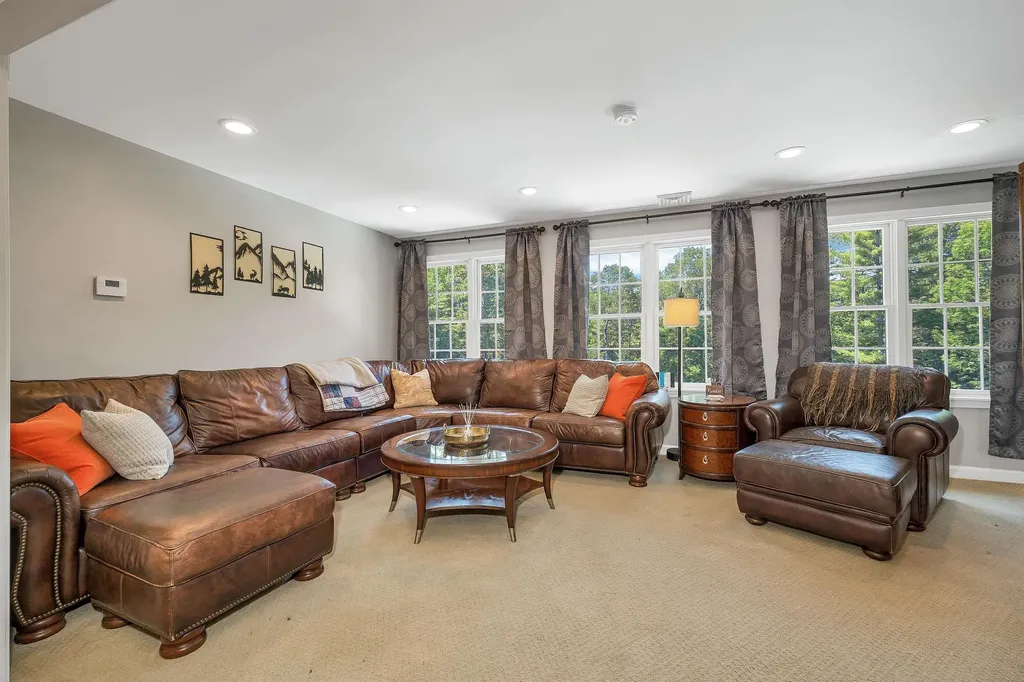 63 Sand Hill Road Gilford NH 03249