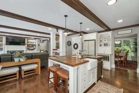 63 Sand Hill Road Gilford NH 03249