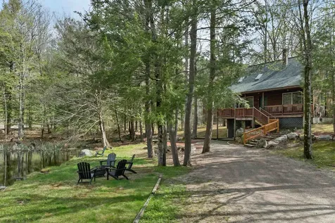 43 Kilnwood Landing Moultonborough NH 03254