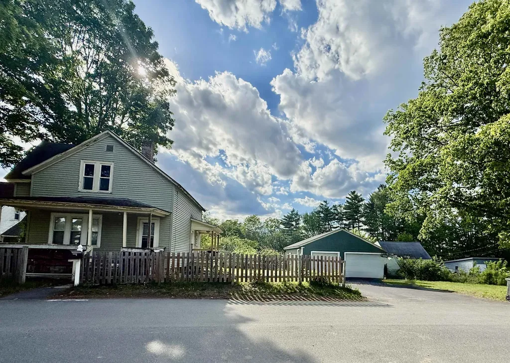 4 Skinner Street Claremont NH 03743