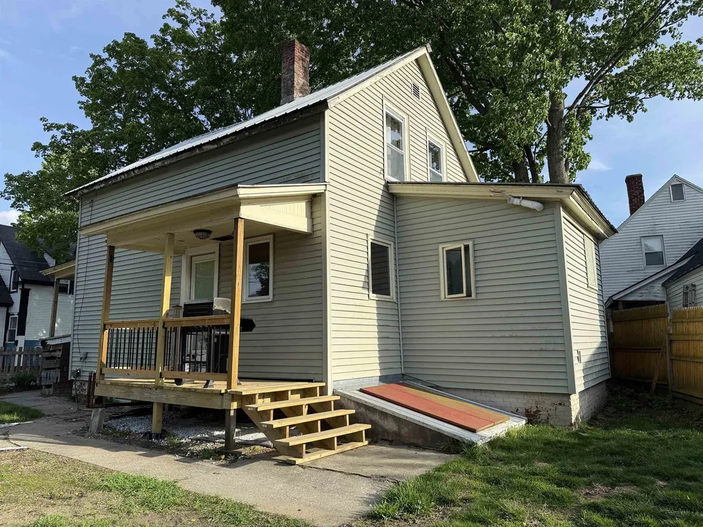 4 Skinner Street Claremont NH 03743