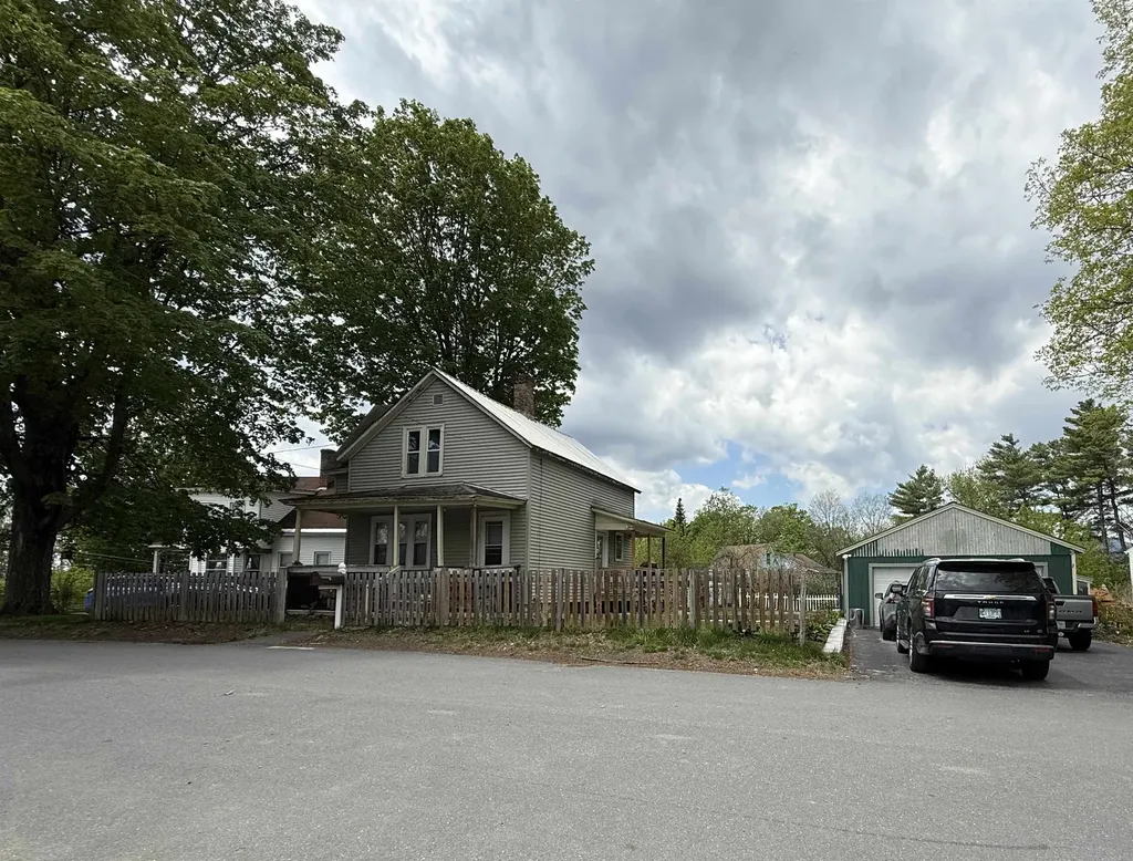 4 Skinner Street Claremont NH 03743