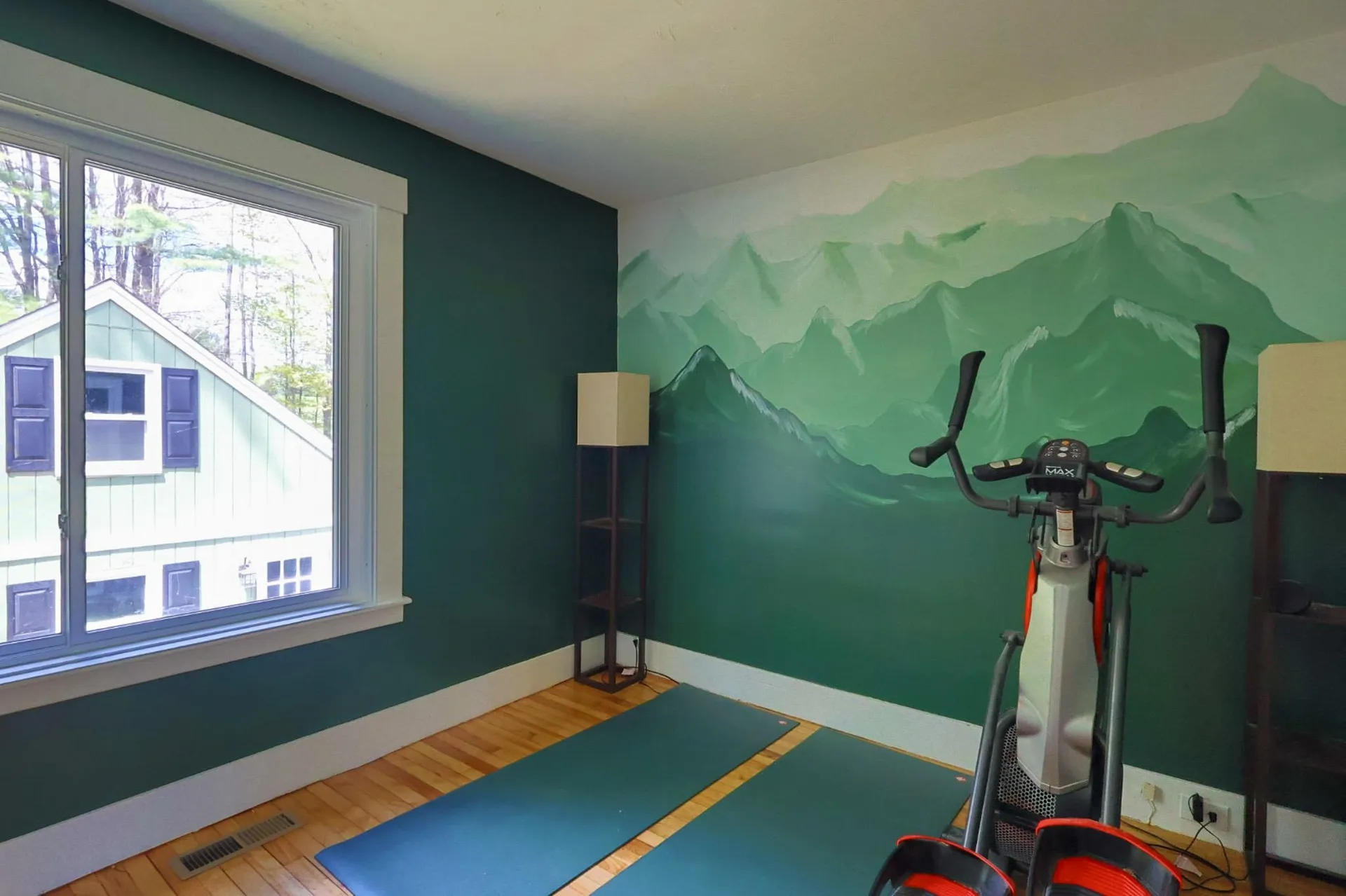 28 Spencer Avenue Claremont NH 03743