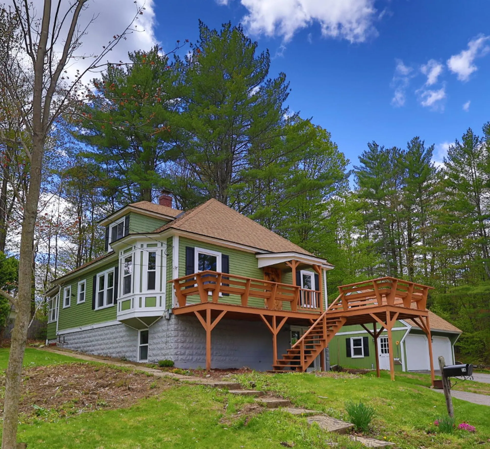 28 Spencer Avenue Claremont NH 03743