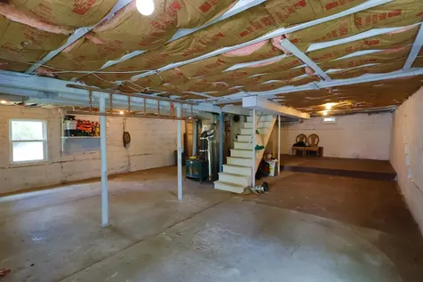 28 Spencer Avenue Claremont NH 03743