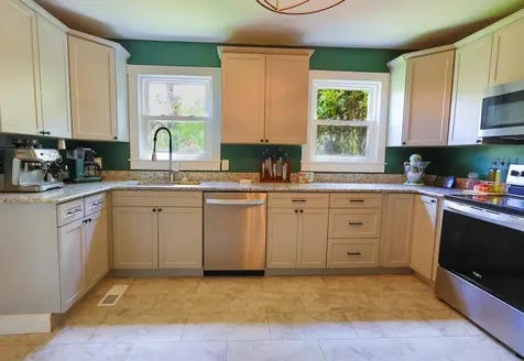 28 Spencer Avenue Claremont NH 03743