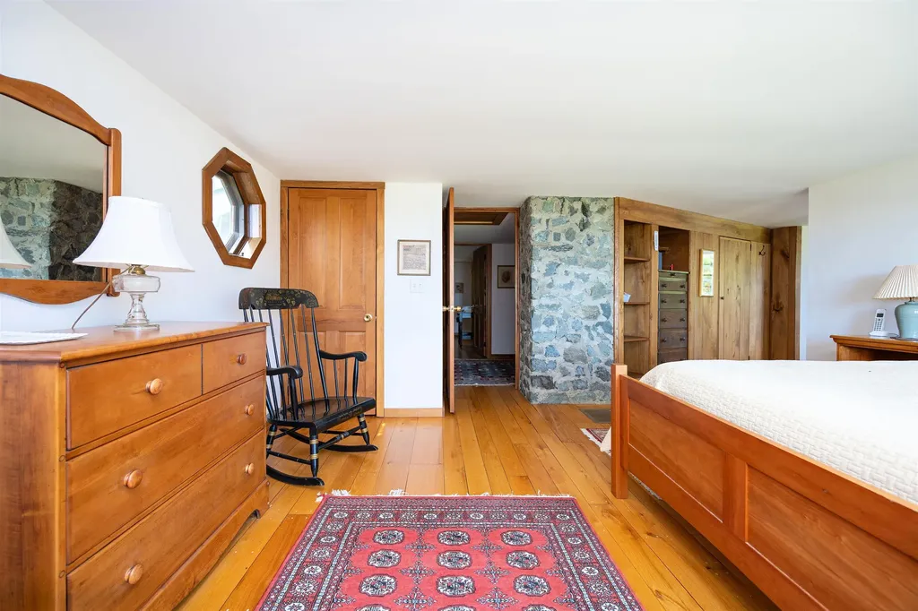 57 Darling Lane Barnet VT 05821