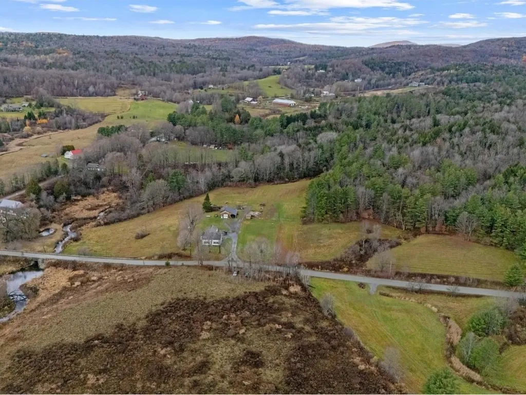 405 Brookside Road Westford VT 05494