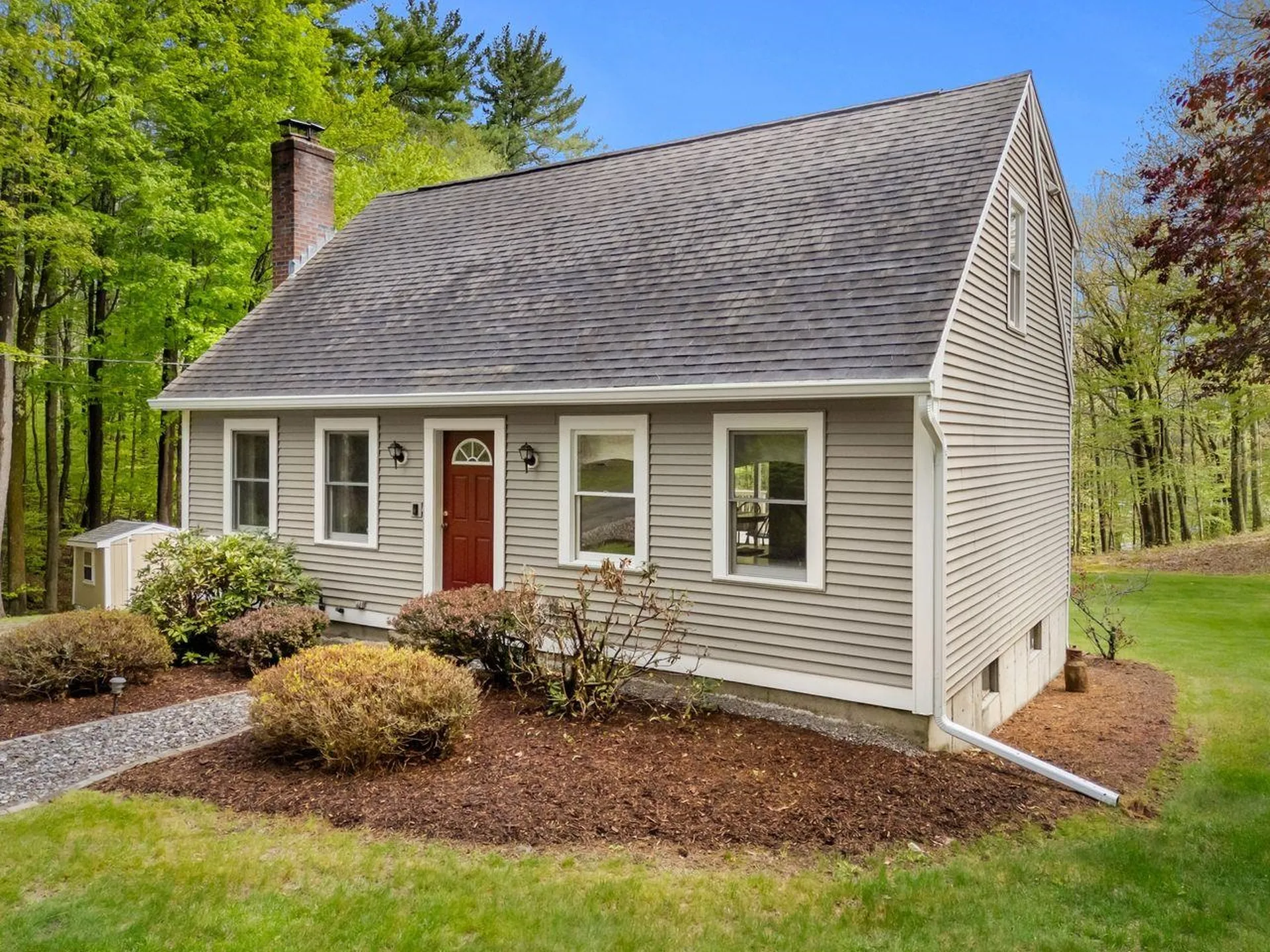 46 Pinecrest Drive Bedford NH 03110