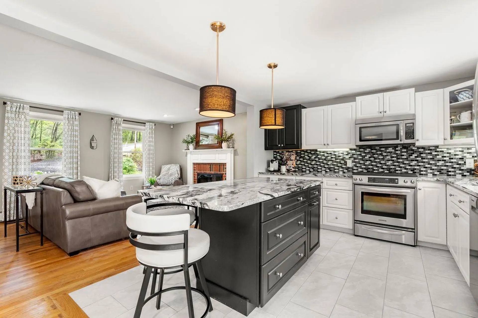 46 Pinecrest Drive Bedford NH 03110
