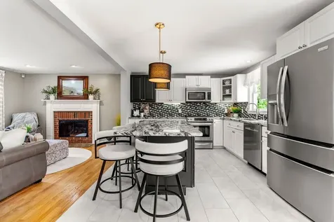 46 Pinecrest Drive Bedford NH 03110