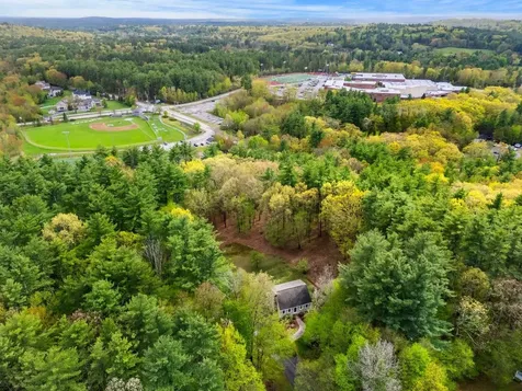 46 Pinecrest Drive Bedford NH 03110