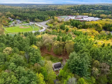 46 Pinecrest Drive Bedford NH 03110