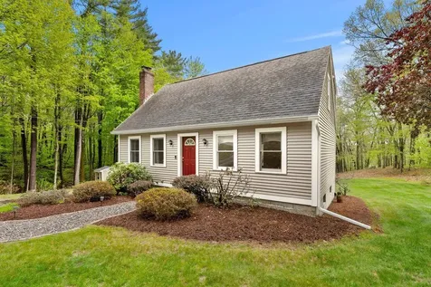 46 Pinecrest Drive Bedford NH 03110