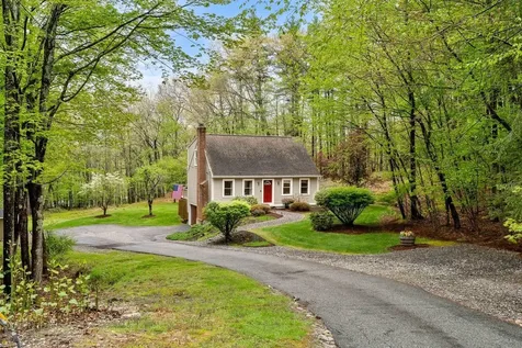 46 Pinecrest Drive Bedford NH 03110