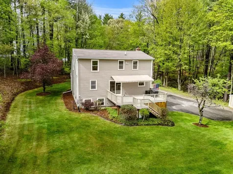 46 Pinecrest Drive Bedford NH 03110