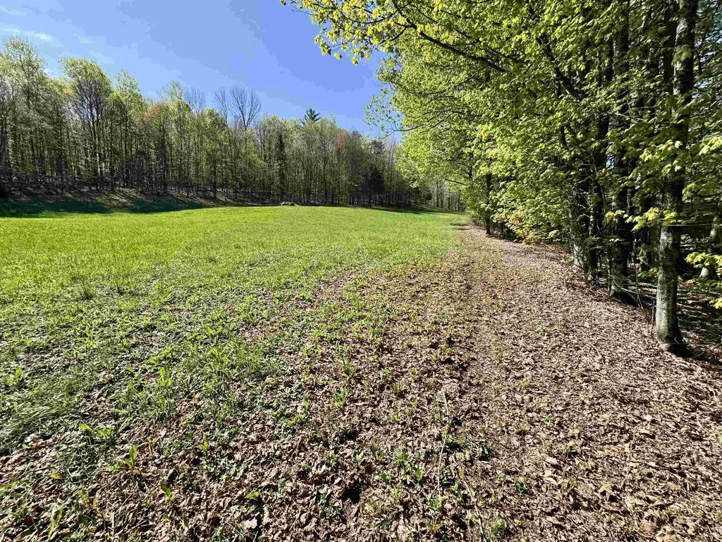 817 Topsham Road Newbury VT 05051