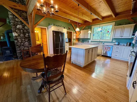 817 Topsham Road Newbury VT 05051
