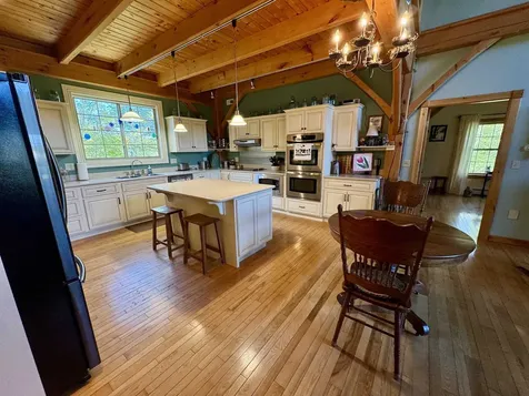 817 Topsham Road Newbury VT 05051