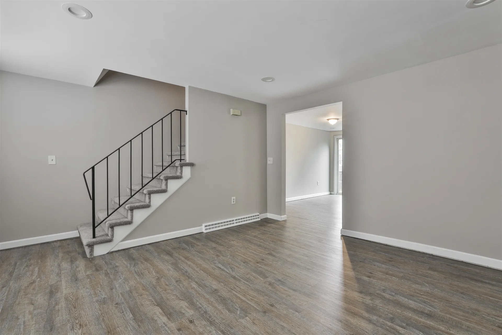 37 Cannongate Iii Road Nashua NH 03063