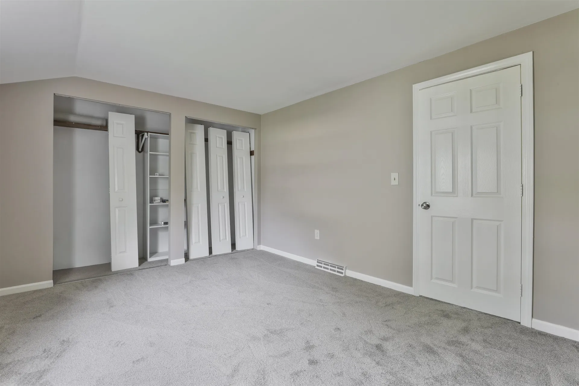 37 Cannongate Iii Road Nashua NH 03063