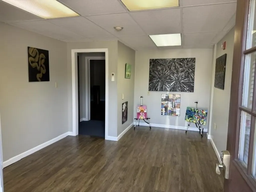 16 Kingston Road Exeter NH 03833