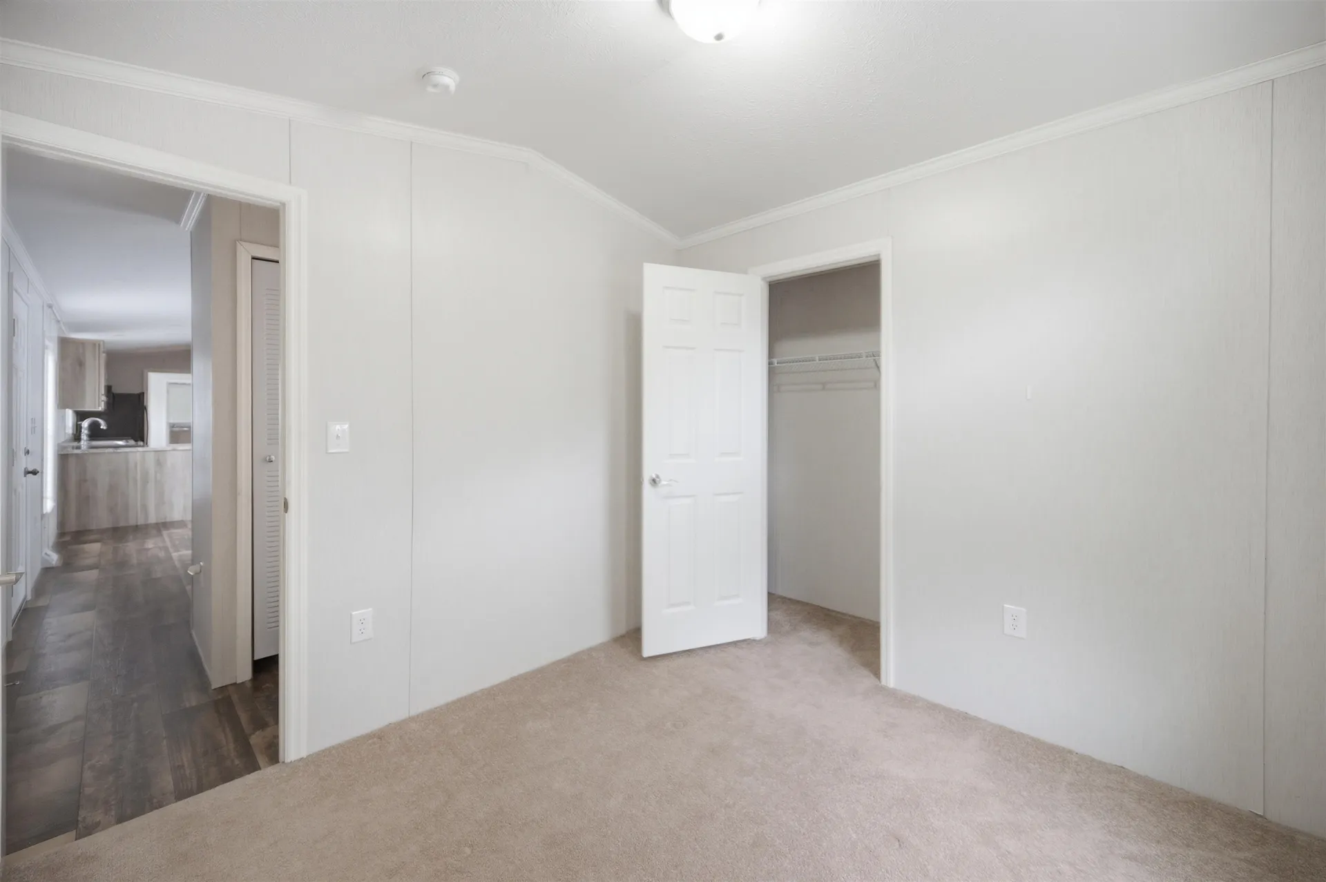 4 Roby Lane Lee NH 03861
