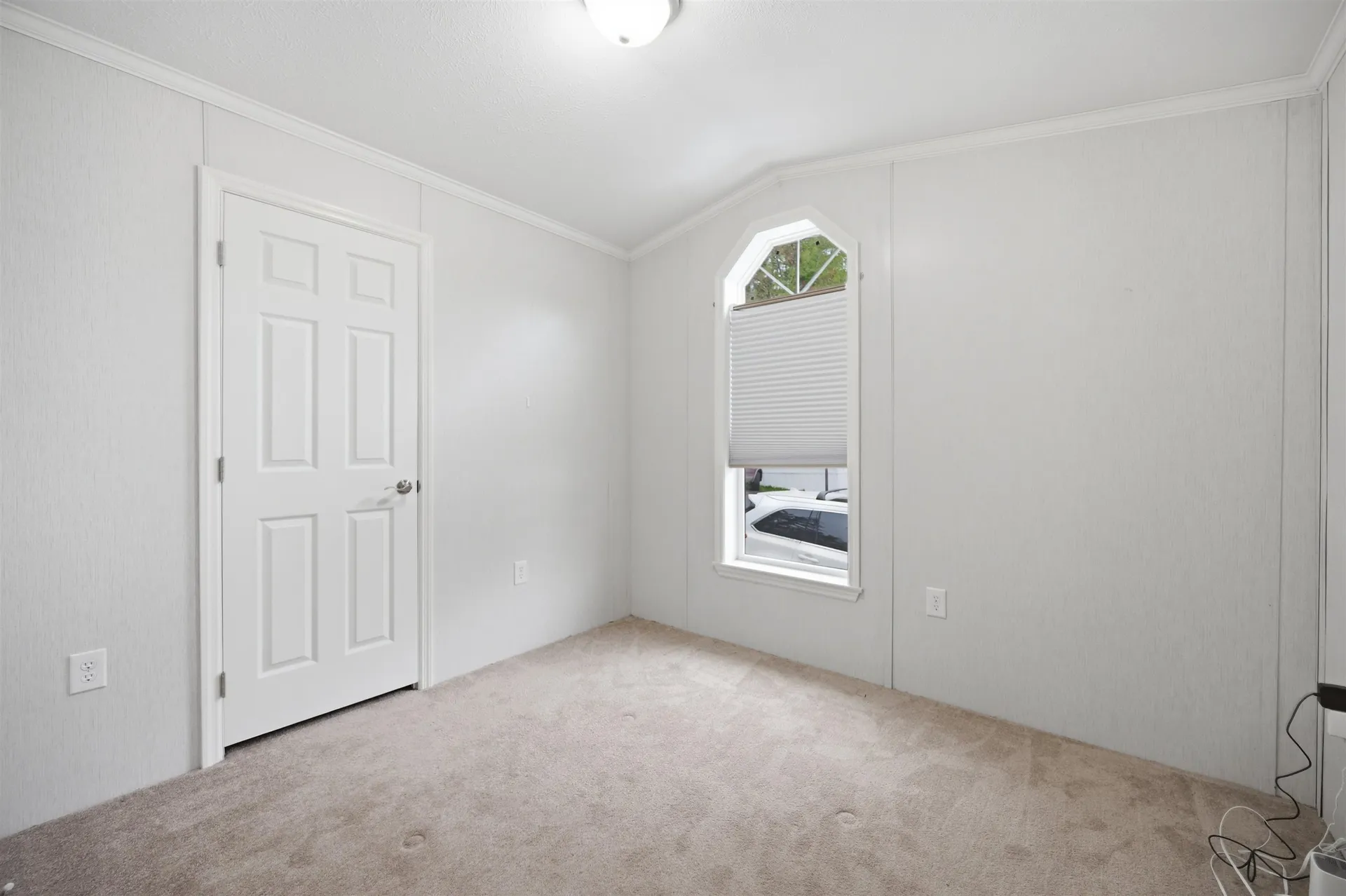 4 Roby Lane Lee NH 03861