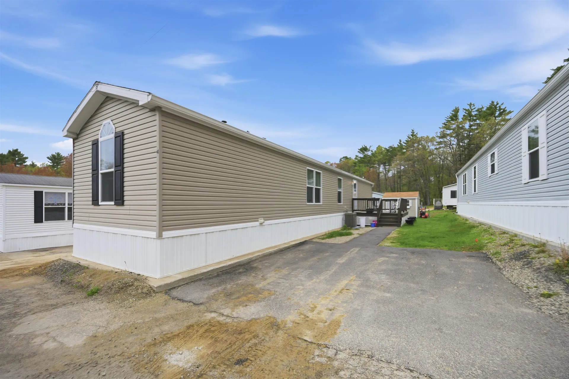 4 Roby Lane Lee NH 03861
