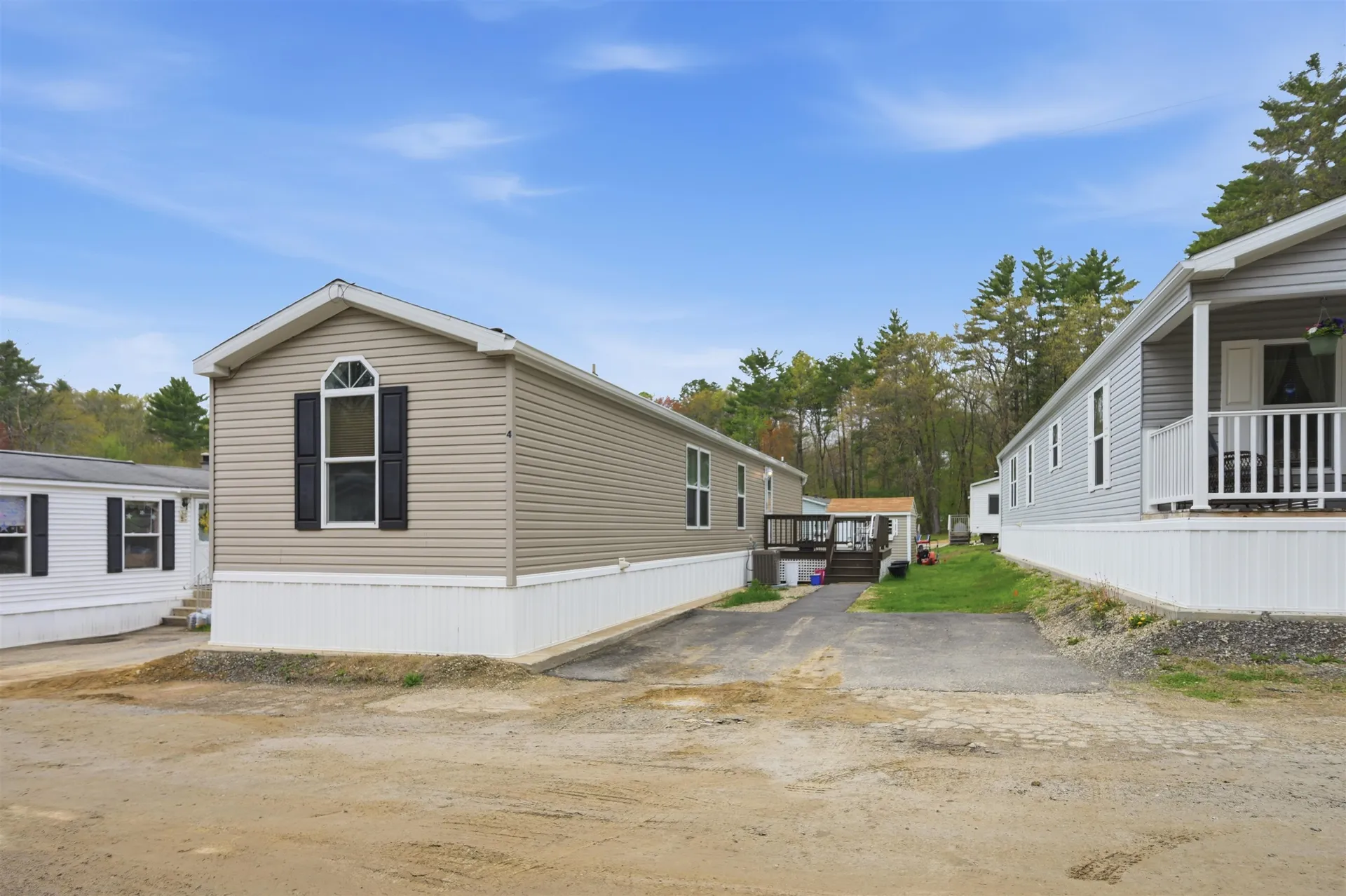 4 Roby Lane Lee NH 03861