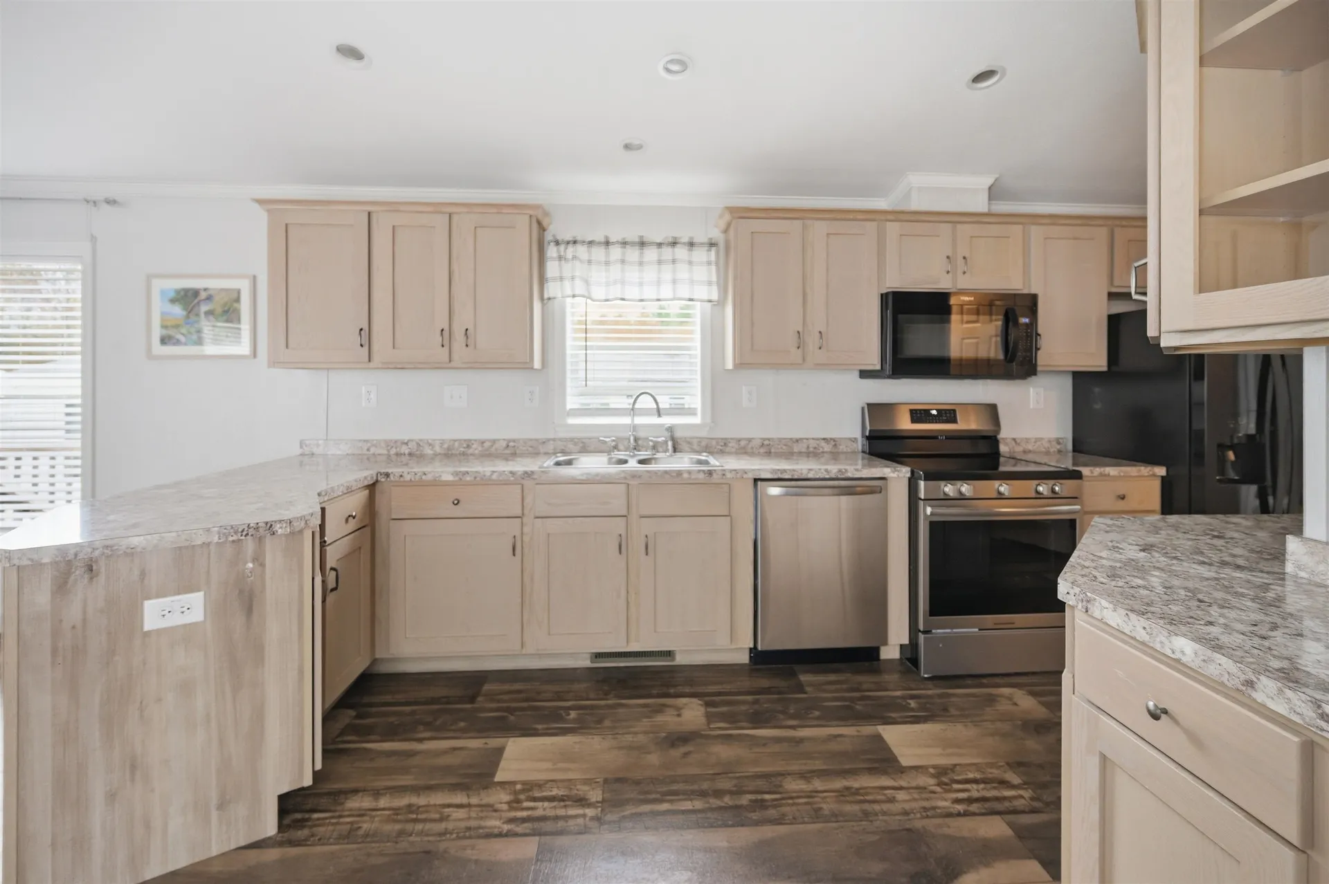 4 Roby Lane Lee NH 03861