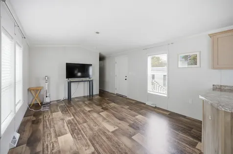 4 Roby Lane Lee NH 03861