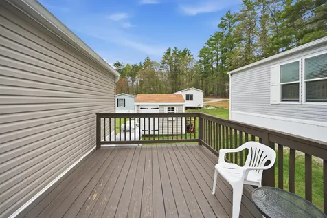 4 Roby Lane Lee NH 03861